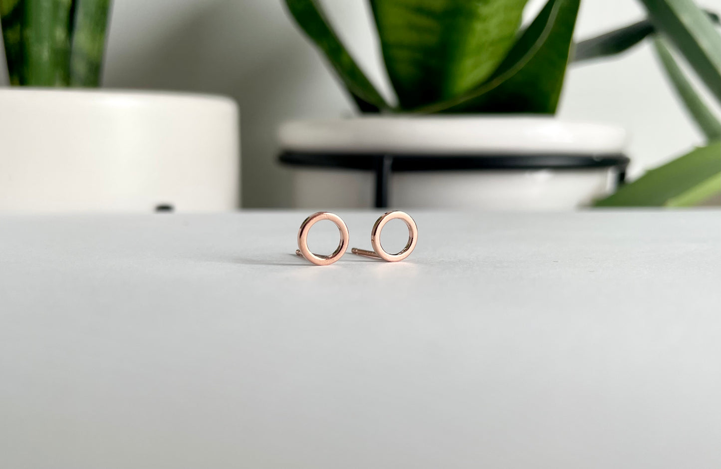 Circle 8mm Stud Earrings - Hypoallergenic Surgical Stainless Steel