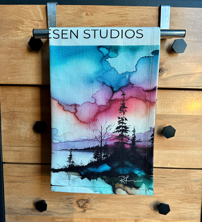 Kitchen Towel/Dish Towel/Tea Towel - Breaking Dawn - Doubled