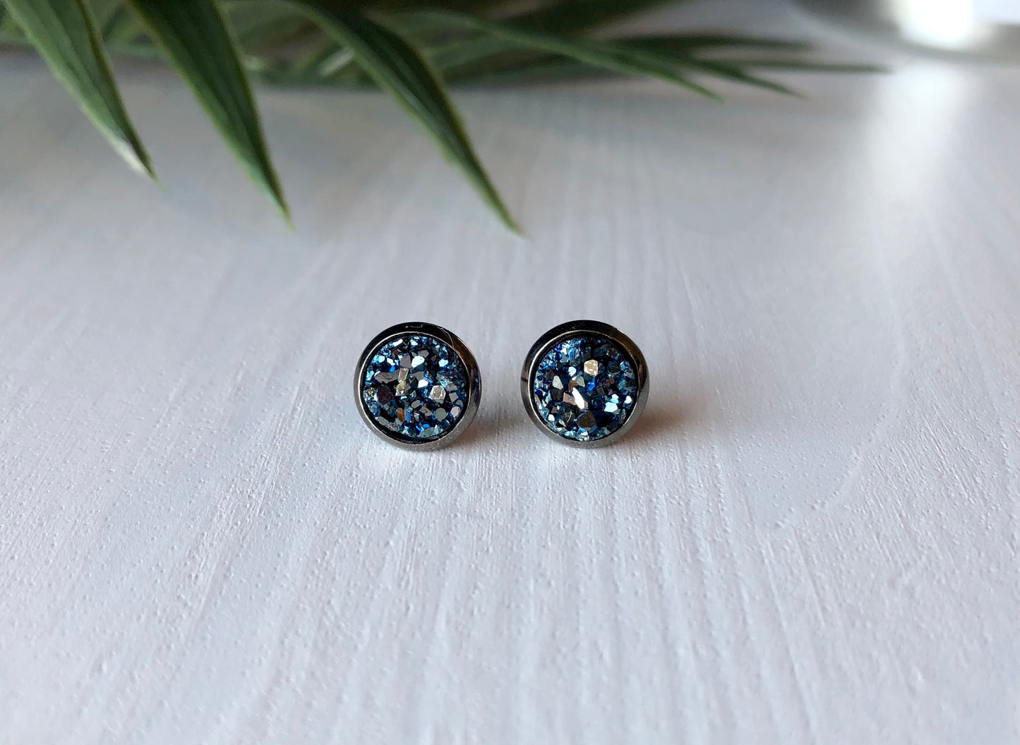 Icy Sapphire Druzy Stone Earring - 8mm on Gunmetal